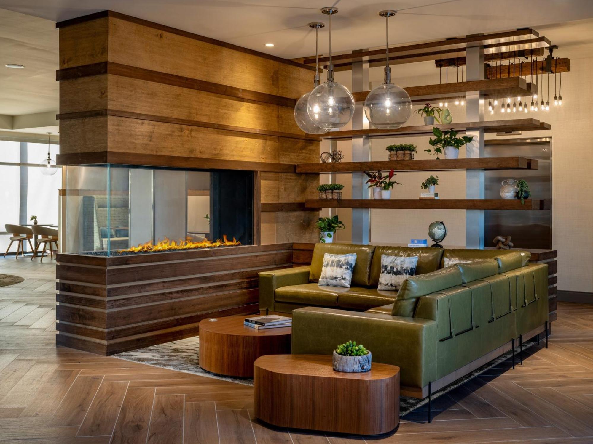 Even Hotel Bozeman Yellowstone Intl Arpt By Ihg Белгрейд Экстерьер фото